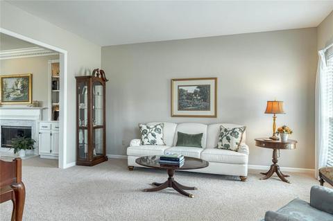 427 Winding Oaks Ct, Ballwin, MO 63021 photo 7
