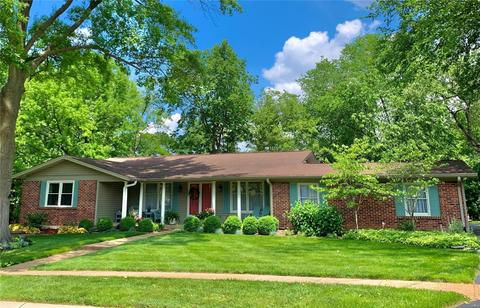 512 Lering, Ballwin, MO 63011 photo 1