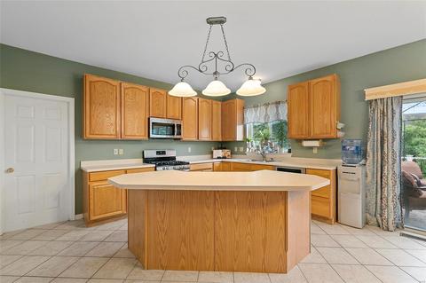 325 Copper Tree Ct, O'fallon, MO 63368 photo 18
