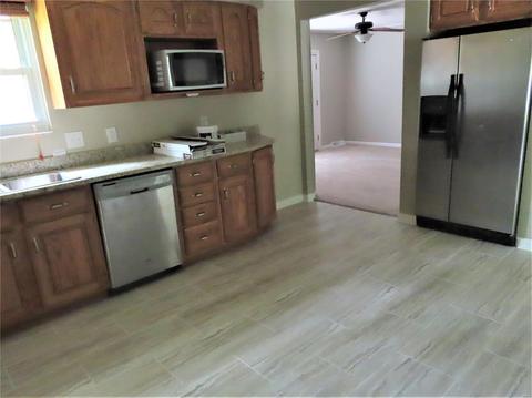 906 Prince Charles Way, Ellisville, MO 63021 photo 4