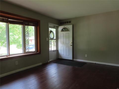 906 Prince Charles Way, Ellisville, MO 63021 photo 2