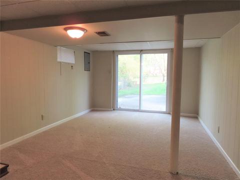 906 Prince Charles Way, Ellisville, MO 63021 photo 17