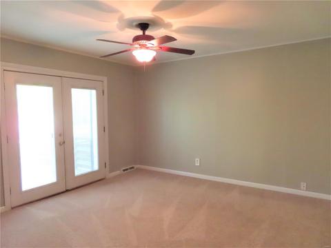 906 Prince Charles Way, Ellisville, MO 63021 photo 12