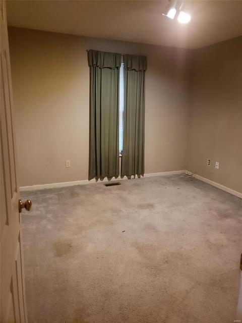 331 Carriage Trail Ct, O'fallon, MO 63368 photo 9