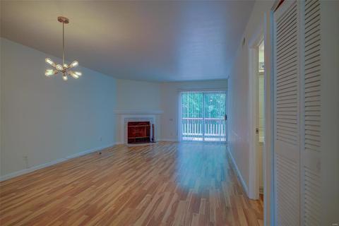 845 Woodside Trails Dr, Ballwin, MO 63021 photo 8