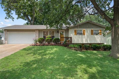 7 Olde Forge Dr, Saint Charles, MO 63301 photo 1