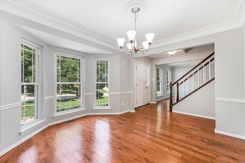 712 Spring Hill Farm Dr, Ballwin, MO 63021 photo 5