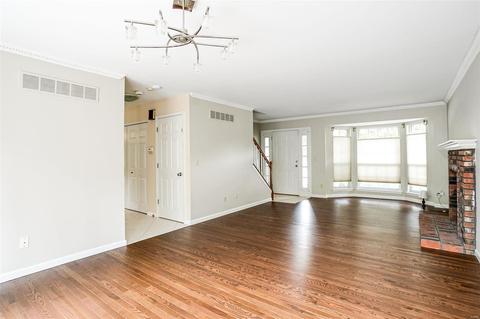 1513 Berry Leaf, Ballwin, MO 63021 photo 4
