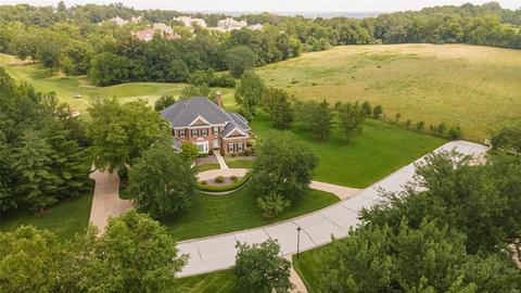 490 Rosslare Dr, Weldon Spring, MO 63304 photo 4