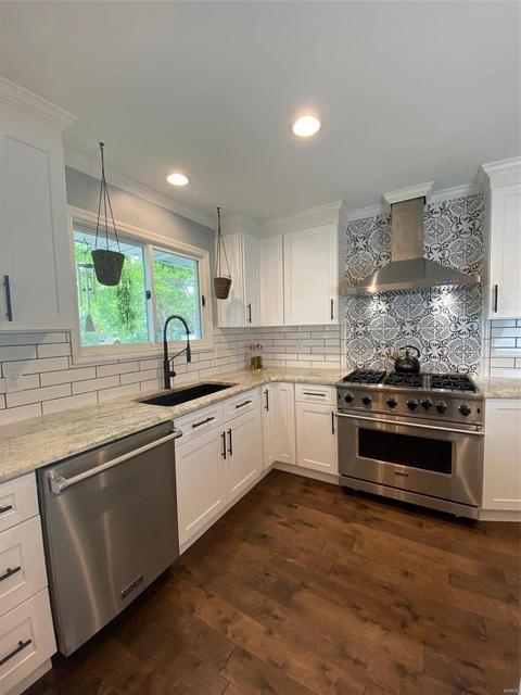 926 Camargo Dr, Ballwin, MO 63011 photo 9