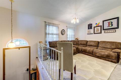 3543 High Dr, Saint Ann, MO 63074 photo 3