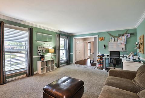 111 Lea Meadows Dr, Ballwin, MO 63011 photo 5