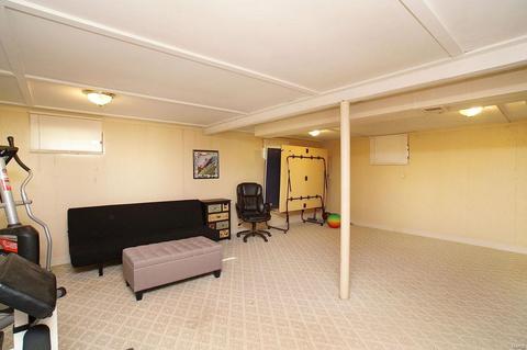 811 Bordeaux, Ballwin, MO 63011 photo 20