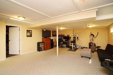 811 Bordeaux, Ballwin, MO 63011 photo 18
