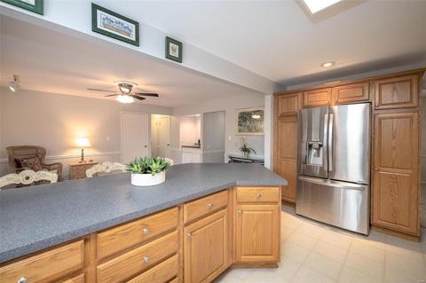 426 Claymont Dr, Ballwin, MO 63011 photo 10