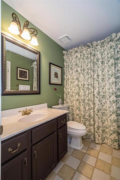 744 Blairbeth Dr, Weldon Spring, MO 63304 photo 24