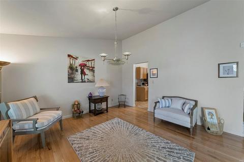 1209 Windward Rdg, O'fallon, MO 63366 photo 4