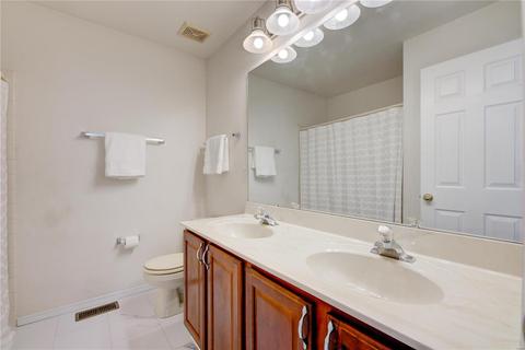 333 Carr Mnr, Ballwin, MO 63021 photo 19