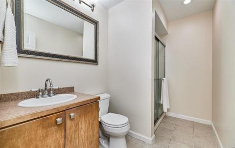 1044 Del Ebro, Ballwin, MO 63011 photo 30