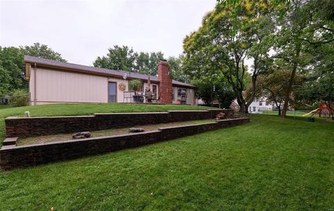 1044 Del Ebro, Ballwin, MO 63011 photo 9