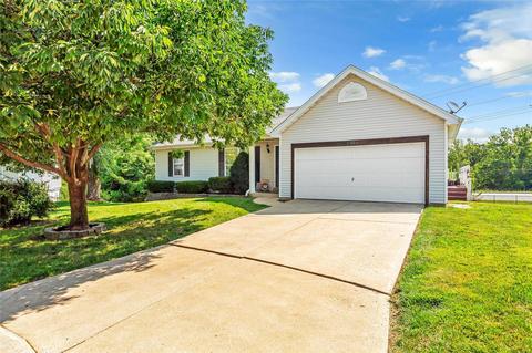 12 Royallridge Ct, O'fallon, MO 63368 photo 3