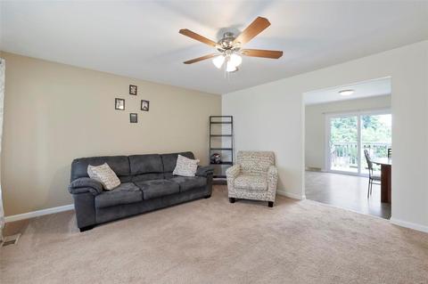 402 Duchesne Ave, O'fallon, MO 63366 photo 3
