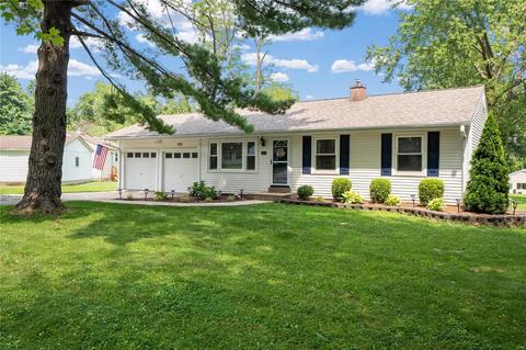 222 Ramsey Ln, Ballwin, MO 63021 photo 1