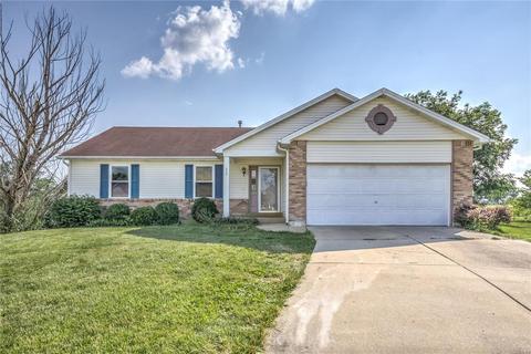 2723 Black Cherry Dr, O'fallon, MO 63368 photo 2