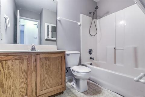 2723 Black Cherry Dr, O'fallon, MO 63368 photo 16
