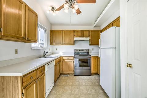 2723 Black Cherry Dr, O'fallon, MO 63368 photo 8