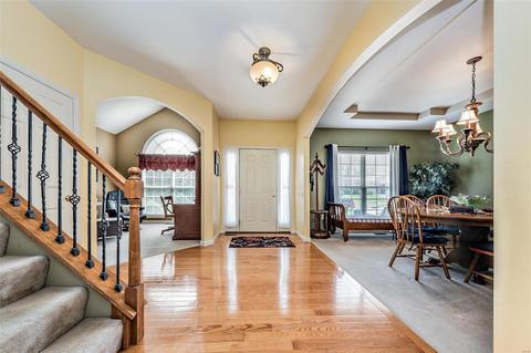 716 Obrecht, O'fallon, MO 63366 photo 3