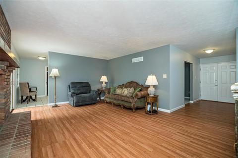 412 Westbrook, O'fallon, MO 63366 photo 17