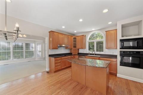 791 Southbrook Forest Ct, Weldon Spring, MO 63304 photo 10