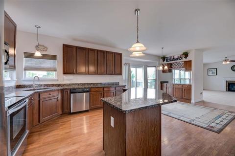 204 Fox Haven Ct, O'fallon, MO 63368 photo 5
