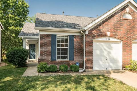 1529 Forest Springs Dr, Ballwin, MO 63021 photo 1