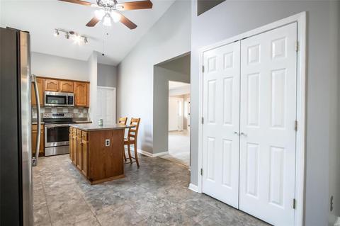 301 Summer Haven Ct, O'fallon, MO 63368 photo 16