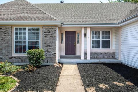 301 Summer Haven Ct, O'fallon, MO 63368 photo 2