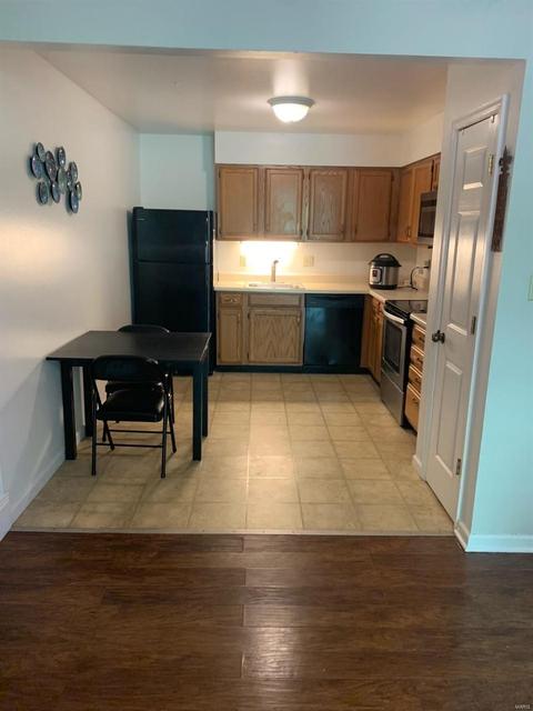 733 Ridgeside #A, Ballwin, MO 63021 photo 3