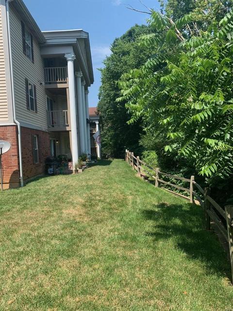 733 Ridgeside #A, Ballwin, MO 63021 photo 10