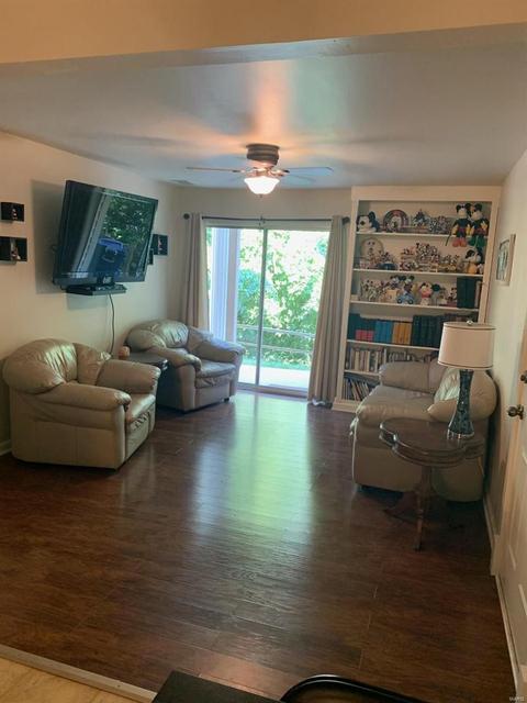 733 Ridgeside #A, Ballwin, MO 63021 photo 2