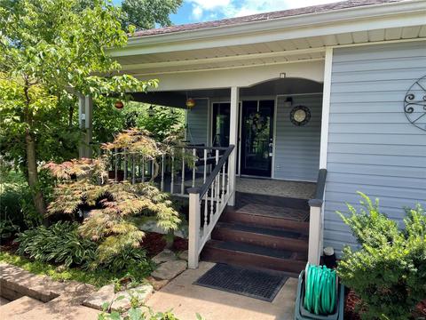 132 Lock Dr, Ballwin, MO 63011 photo 2
