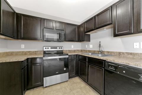 455 Wild Oak Dr, O'fallon, MO 63368 photo 8