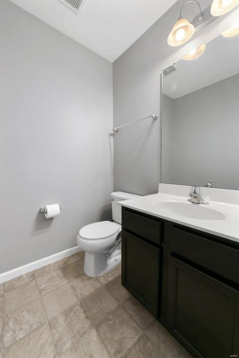 455 Wild Oak Dr, O'fallon, MO 63368 photo 9