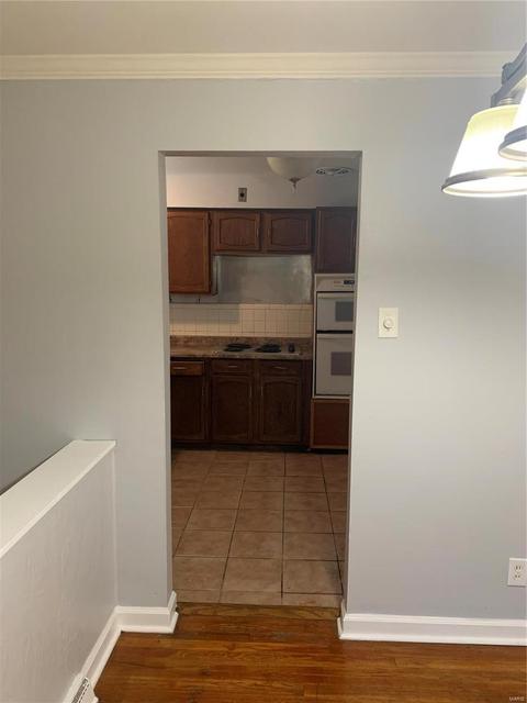 315 Royce, Saint Louis, MO 63135 photo 8