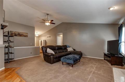 164 Royallmanor Ln, O'fallon, MO 63368 photo 9