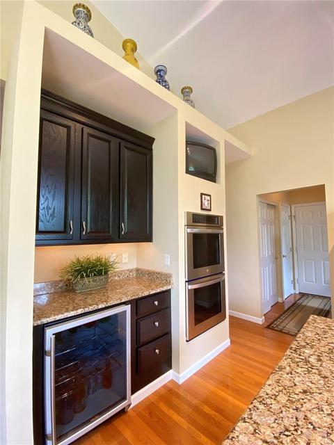 752 Castle Rdg, Ballwin, MO 63021 photo 5