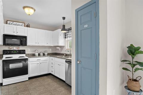 245 Tyndale Dr, O'fallon, MO 63366 photo 7