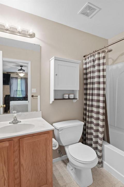 245 Tyndale Dr, O'fallon, MO 63366 photo 13