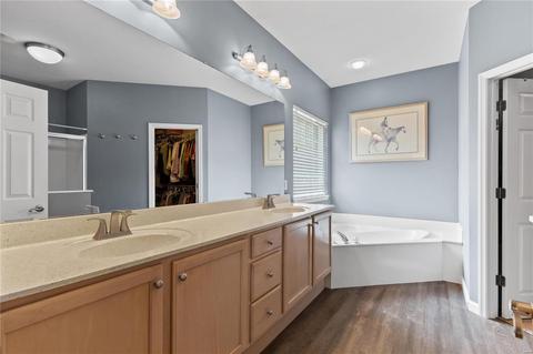 1806 Heather Glen Ct, Lake Saint Louis, MO 63367 photo 18