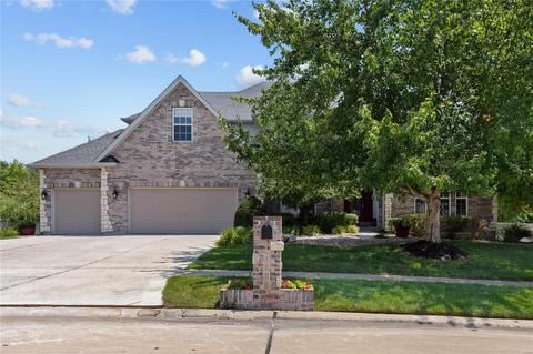 1806 Heather Glen Ct, Lake Saint Louis, MO 63367 photo 2